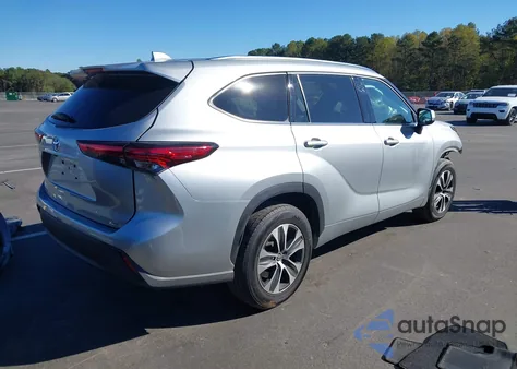 2021 Toyota Highlander Xle из США, поврежденный, VIN 5TDHZRAH8MS039438